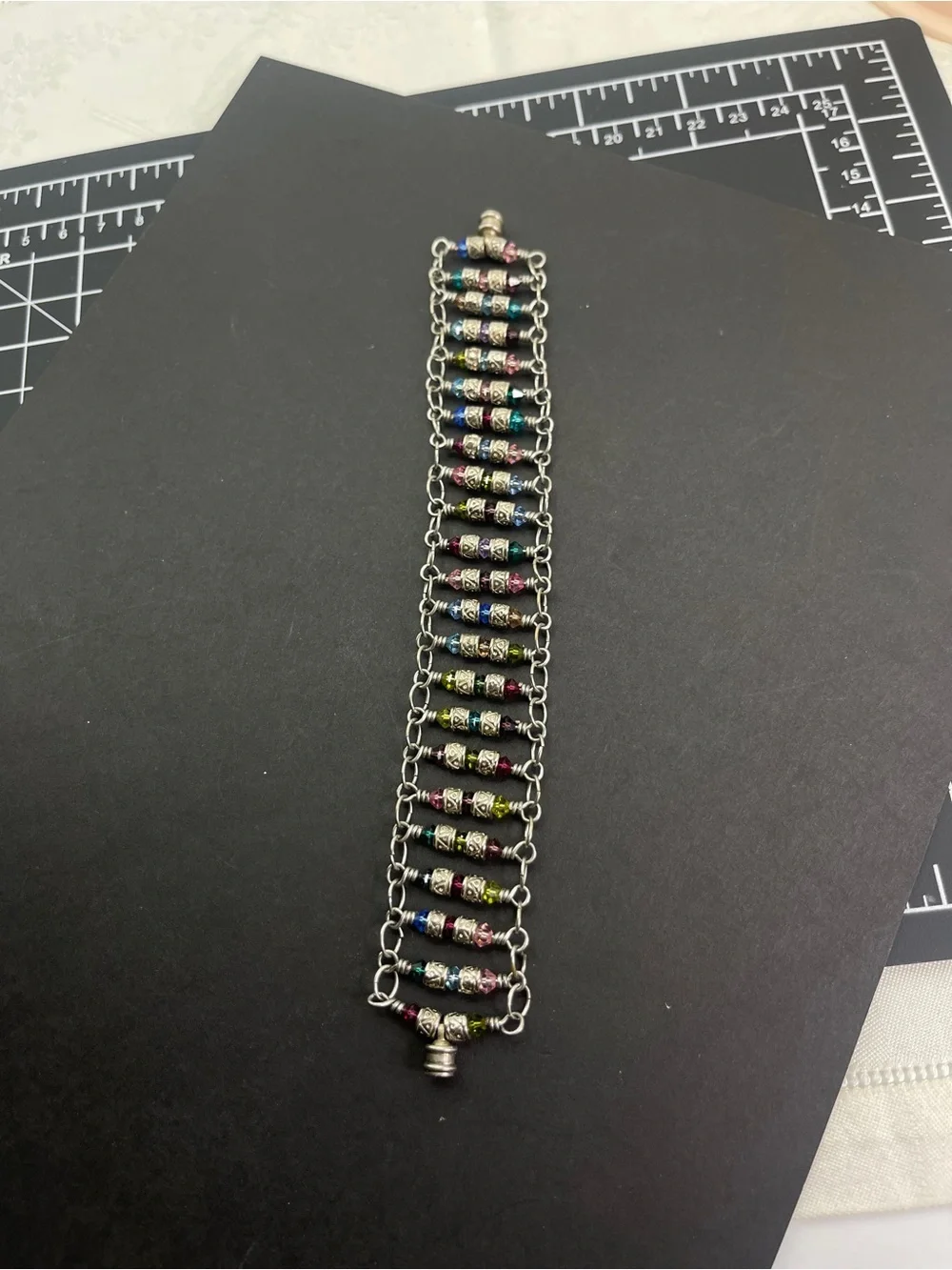 Vintage Multicolor Beaded Chain Bracelet - Silver Tone magnetic closure